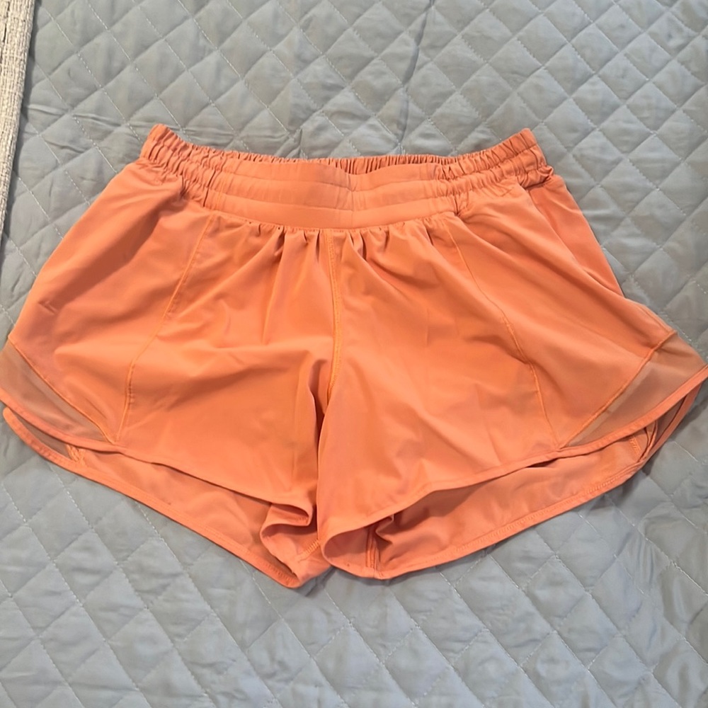 Lululemon hotty hot shorts. Size 6